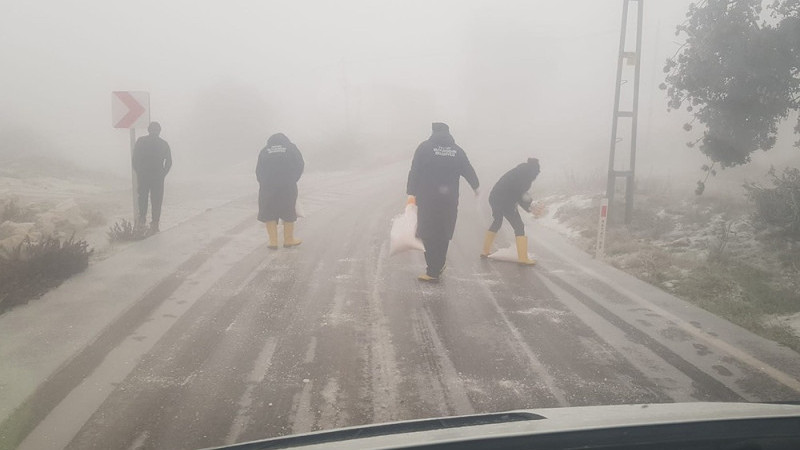 HBB’NİN KARLA MÜCADELESİ GECE BOYUNCA SÜRDÜ