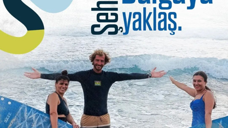 Hatay’da Dalgalar Yükseliyor! Sörf Merkezi Gençleri Bekliyor