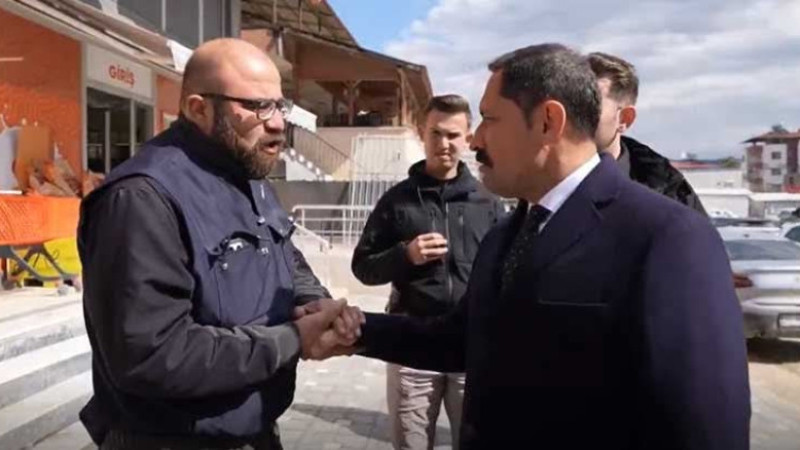 Hatay Valisi Mustafa Masatlı’dan Defne’de Esnaf Ziyareti