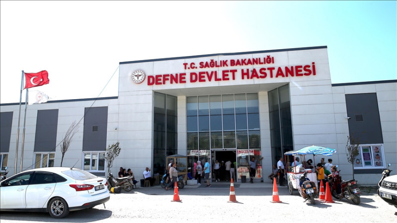 DEFNE DEVLET HASTANESİ SULAR ALTINDA 