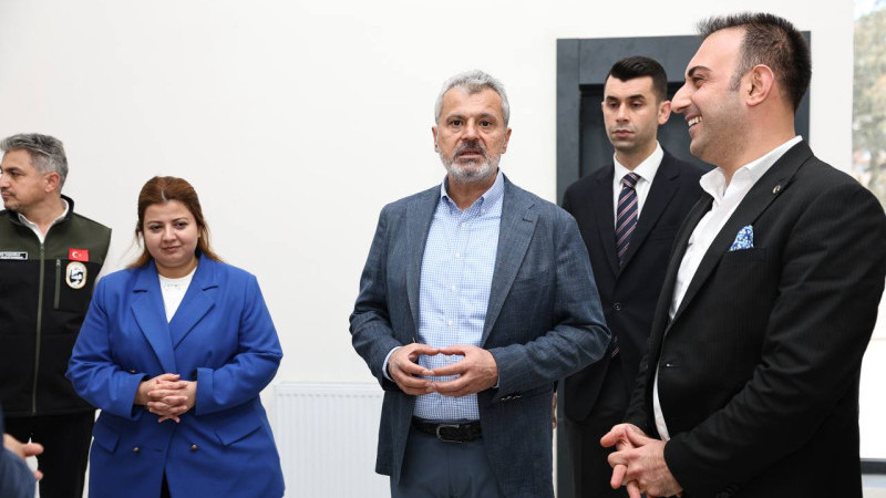 BAŞKAN ÖNTÜRK, DEFNE’DEKİ KREŞİ YERİNDE İNCELEDİ