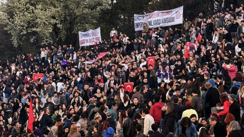 ODTÜ’de Türk bayrağına saygısızlığa 6 gözaltı