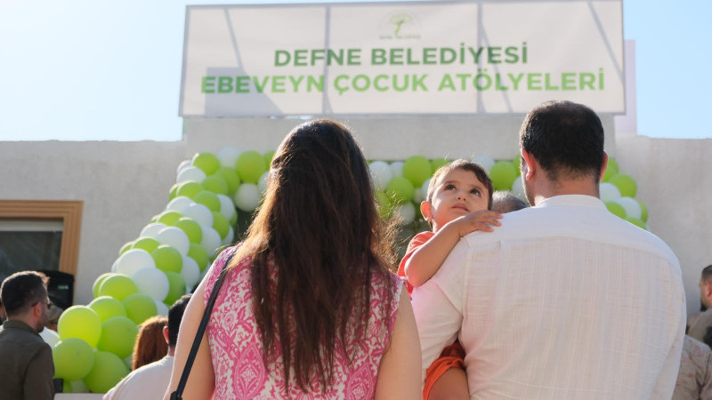  Defne’ye  Çocuk Ebeveyn Atölyesi Coşkulu Bir Törenle Açıldı
