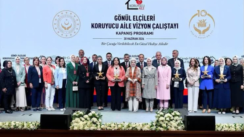  Hatay’ın Koruyucu Aile Başarısı Cumhurbaşkanlığında Ödülle Taçlandı