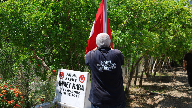 HBB'DEN 15 TEMMUZ KAHRAMANLARINA VEFA