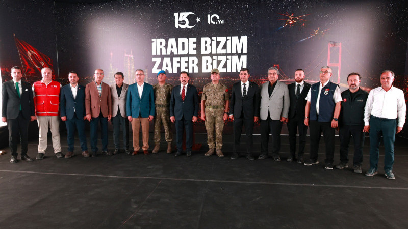 15 TEMMUZ KAHRAMANLARI HATAY’DA DUALARLA ANILDI 
