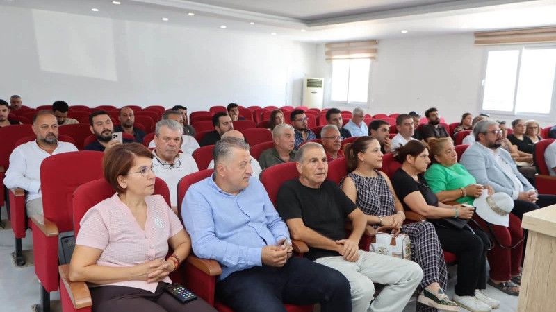 Samandağ’da Ekonomi ve Ticaret Gündemi Masaya Yatırıldı