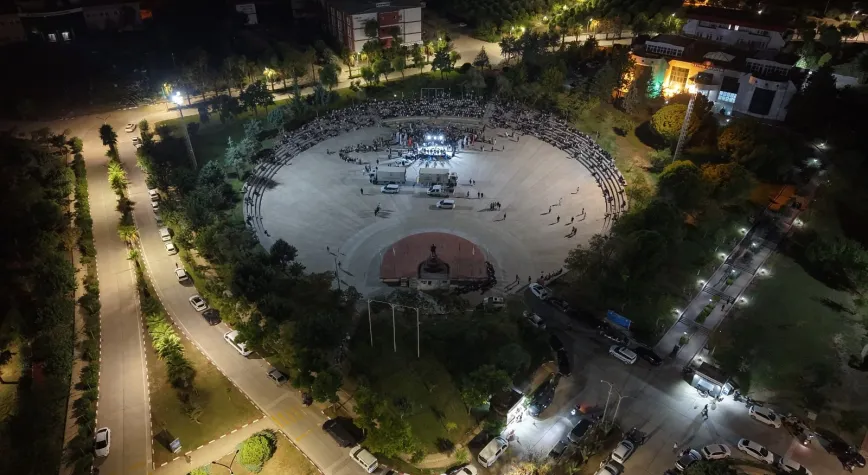 Manşet Resmi